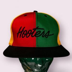 Vintage 90s Hooters Restaurant Rasta Jamaican Snapback Hat NWOT